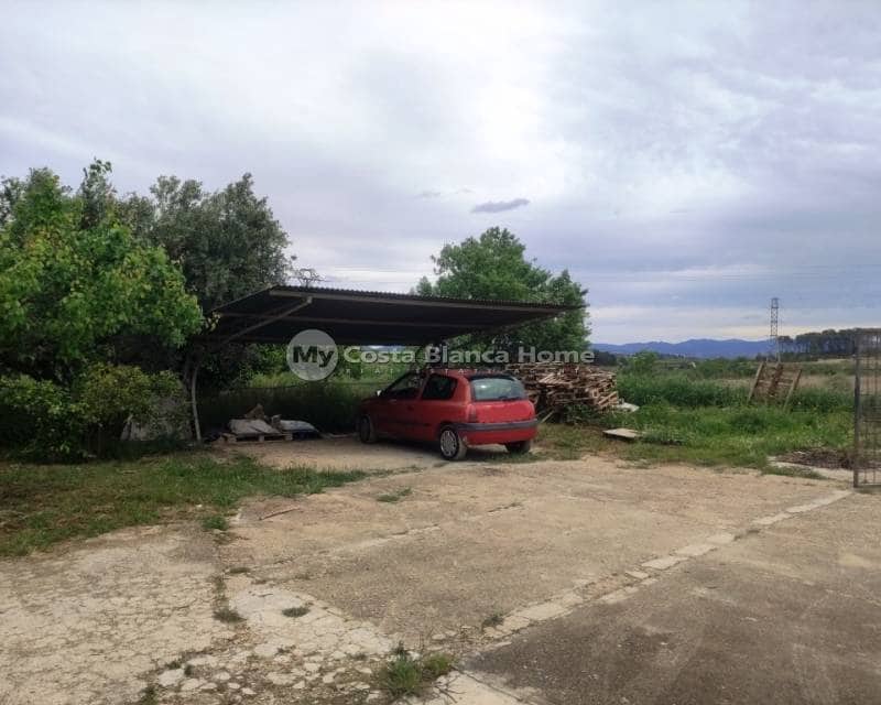 3 soveværelse Finca/Landehus til salg i Albaida med swimmingpool - € 110.000 (Ref: 8969246)