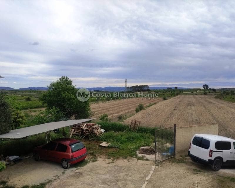 3 soveværelse Finca/Landehus til salg i Albaida med swimmingpool - € 110.000 (Ref: 8969246)