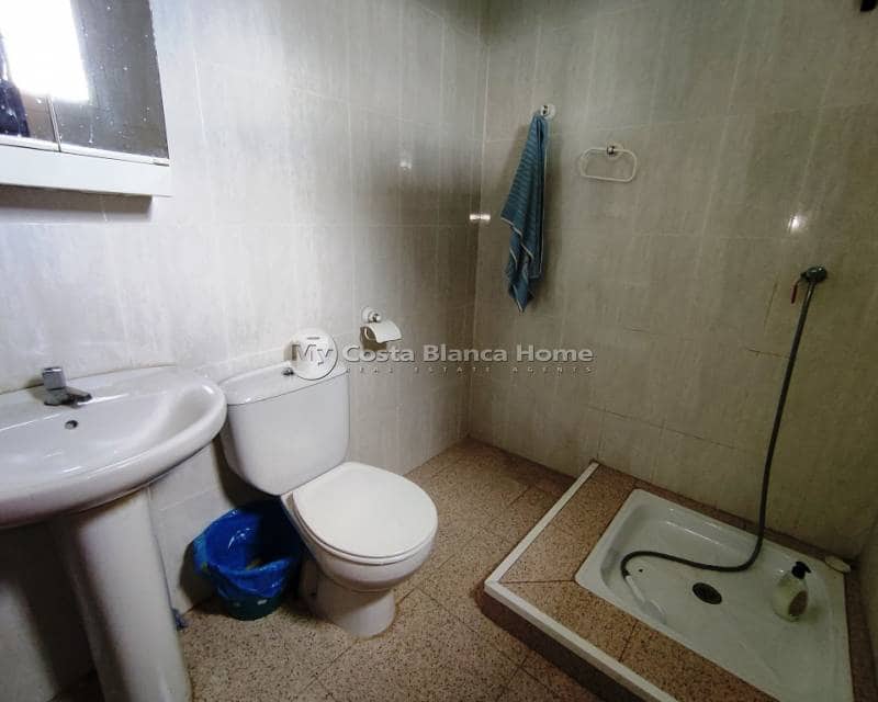 3 soveværelse Finca/Landehus til salg i Albaida med swimmingpool - € 110.000 (Ref: 8969246)