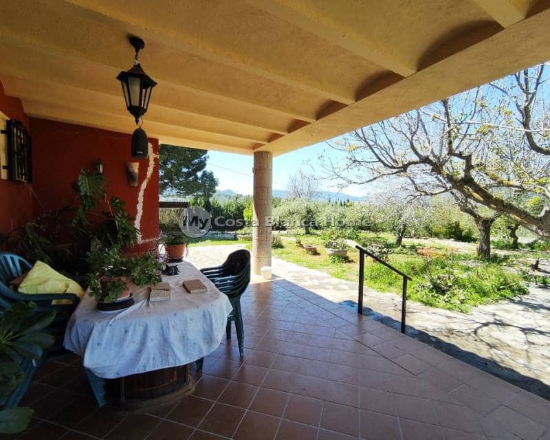 4 soveværelse Finca/Landehus til salg i Cocentaina med swimmingpool - € 250.000 (Ref: 8969249)