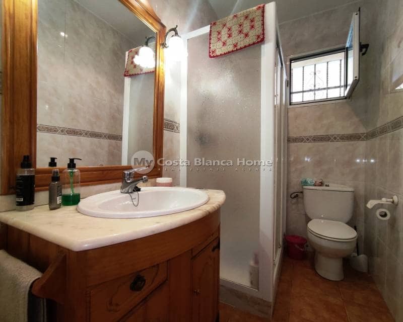 4 soveværelse Finca/Landehus til salg i Cocentaina med swimmingpool - € 250.000 (Ref: 8969249)