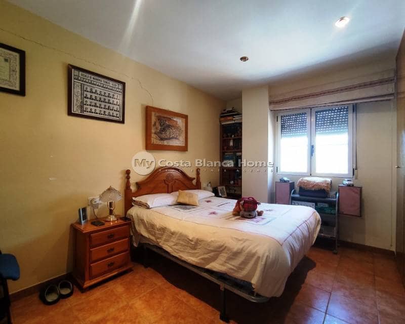 4 soveværelse Finca/Landehus til salg i Cocentaina med swimmingpool - € 250.000 (Ref: 8969249)