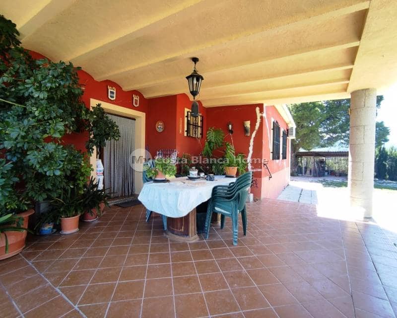 4 soveværelse Finca/Landehus til salg i Cocentaina med swimmingpool - € 250.000 (Ref: 8969249)