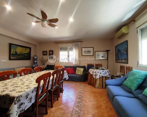 4 soveværelse Finca/Landehus til salg i Cocentaina med swimmingpool - € 250.000 (Ref: 8969249)