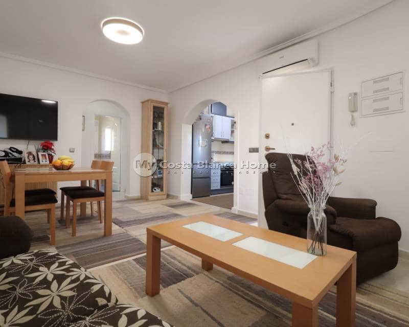 3 soveværelse Villa til salg i Monte Azul med swimmingpool - € 325.000 (Ref: 8983040)