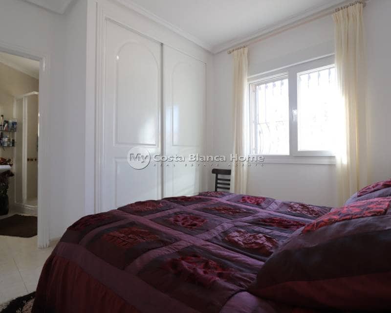 3 soveværelse Villa til salg i Monte Azul med swimmingpool - € 325.000 (Ref: 8983040)