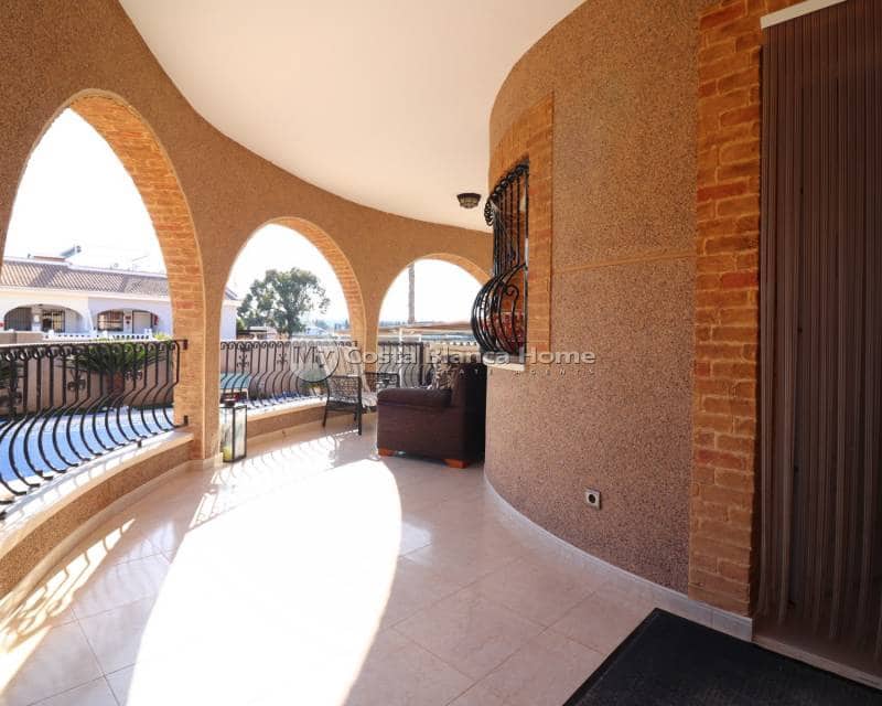 3 soveværelse Villa til salg i Monte Azul med swimmingpool - € 325.000 (Ref: 8983040)