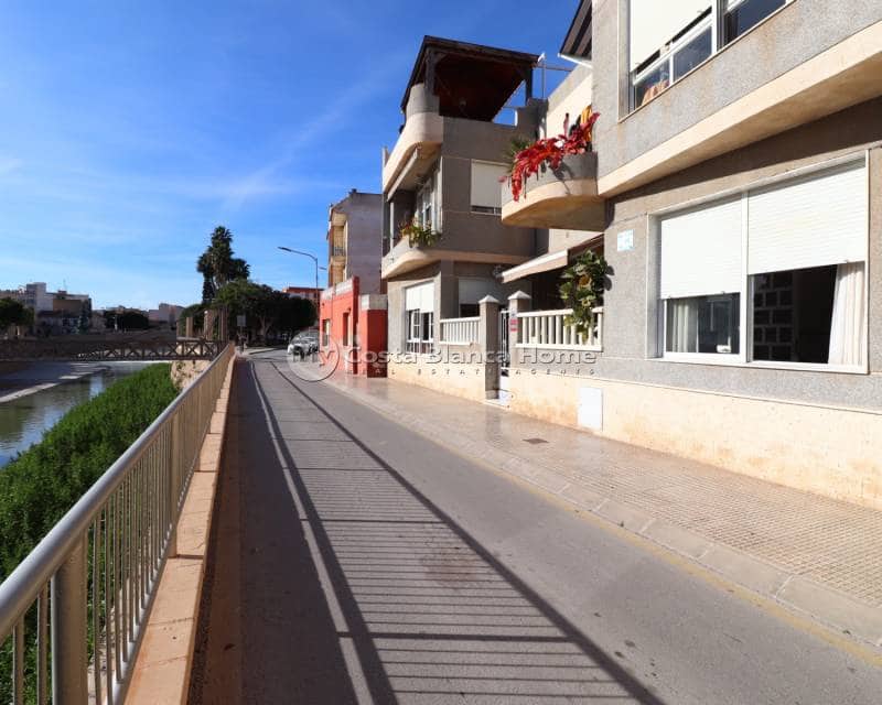 3 bedroom Apartment for sale in Rojales with pool - € 159,950 (Ref: 8983041)