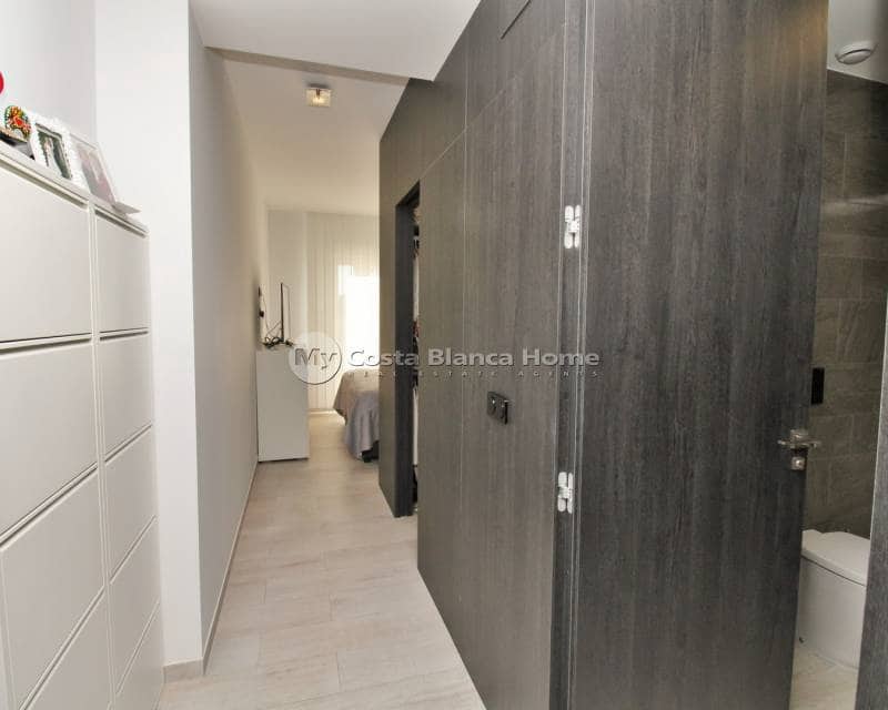 3 soveværelse Villa til salg i Algorfa med swimmingpool - € 599.900 (Ref: 9013147)