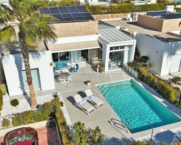 3 soveværelse Villa til salg i Algorfa med swimmingpool - € 599.900 (Ref: 9013147)