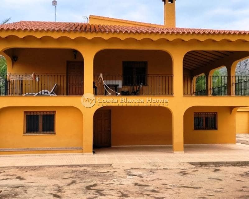 5 sypialnia Willa na sprzedaż w Ontinyent - 310 000 € (Ref: 9013152)