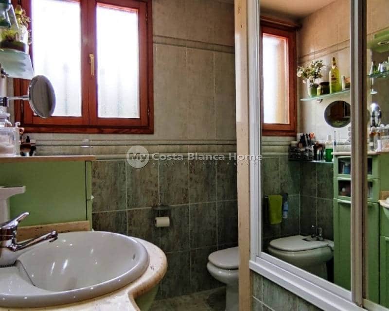 5 sypialnia Willa na sprzedaż w Ontinyent - 310 000 € (Ref: 9013152)