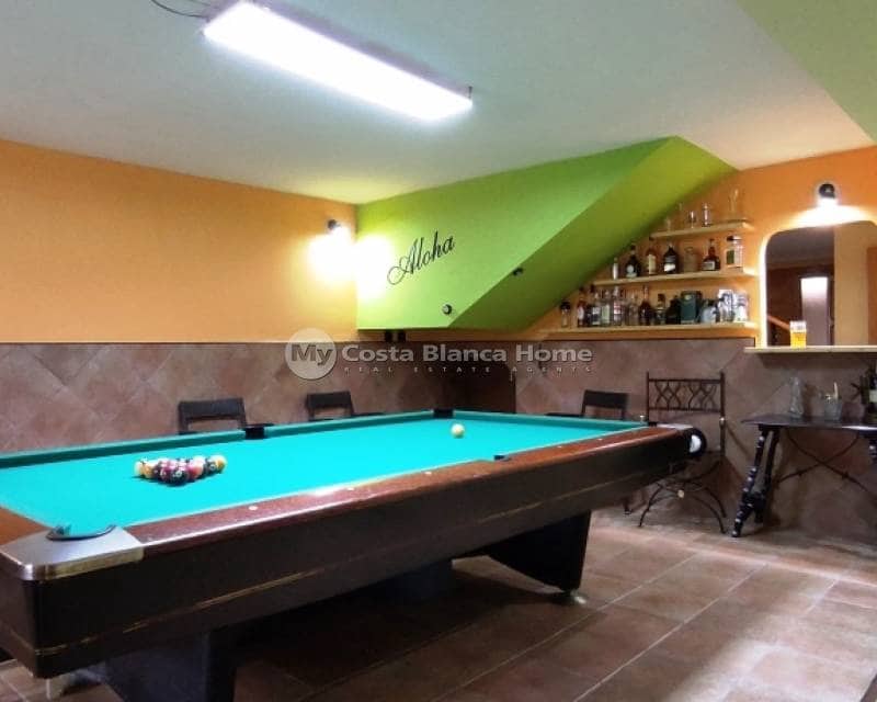 5 sypialnia Willa na sprzedaż w Ontinyent - 310 000 € (Ref: 9013152)