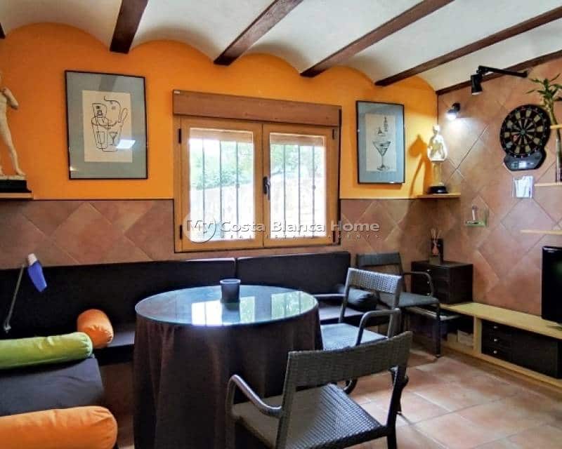 5 sypialnia Willa na sprzedaż w Ontinyent - 310 000 € (Ref: 9013152)