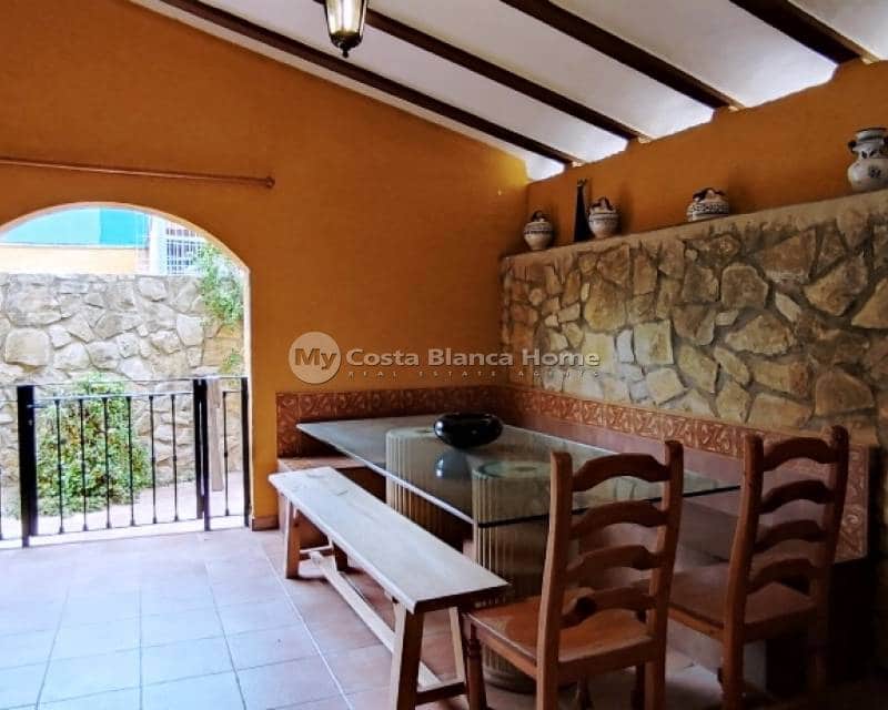 5 sypialnia Willa na sprzedaż w Ontinyent - 310 000 € (Ref: 9013152)