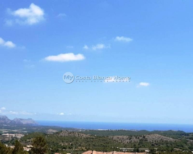 3 soveværelse Villa til salg i Polop med swimmingpool - € 390.000 (Ref: 9013154)