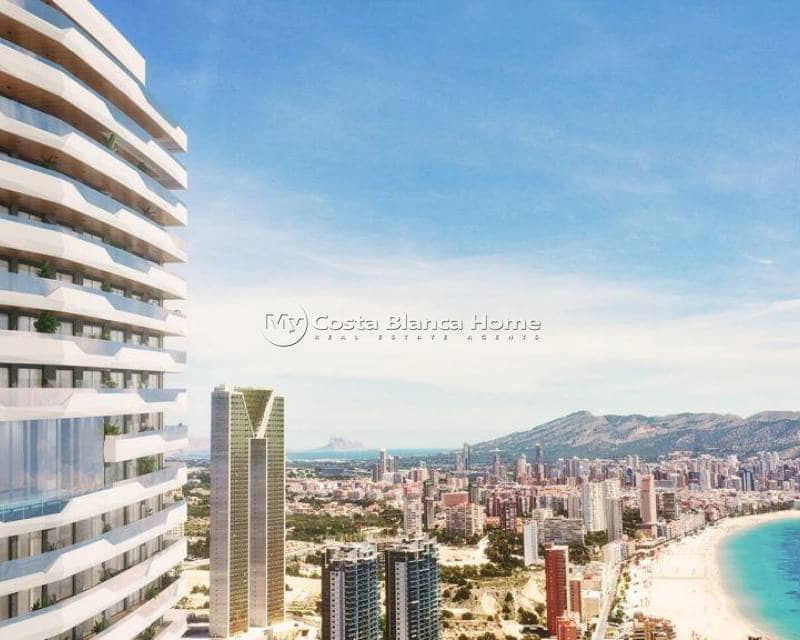 2 bedroom Apartment for sale in Benidorm with pool - € 665,000 (Ref: 9013158)