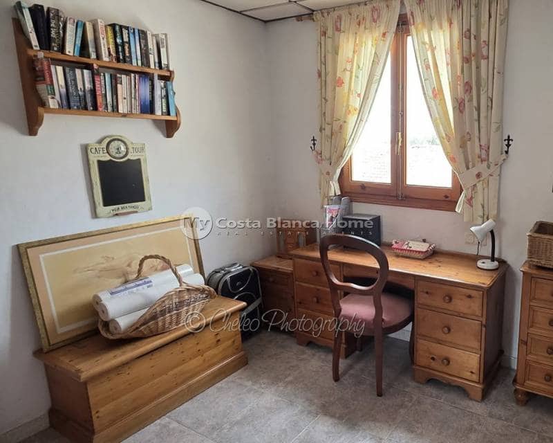 4 camera da letto Casa in vendita in Catral con garage - 159.000 € (Rif: 9135182)