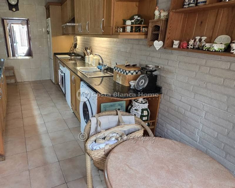 4 camera da letto Casa in vendita in Catral con garage - 159.000 € (Rif: 9135182)