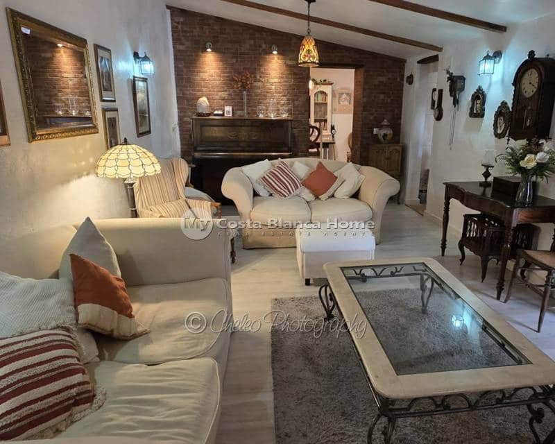 4 camera da letto Casa in vendita in Catral con garage - 159.000 € (Rif: 9135182)