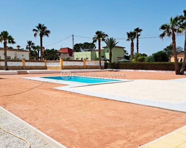 3 sovrum Finca/Hus på landet till salu i Catral med pool - 375 000 € (Ref: 9170589)