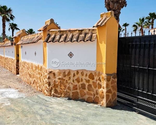 3 sovrum Finca/Hus på landet till salu i Catral med pool - 375 000 € (Ref: 9170589)