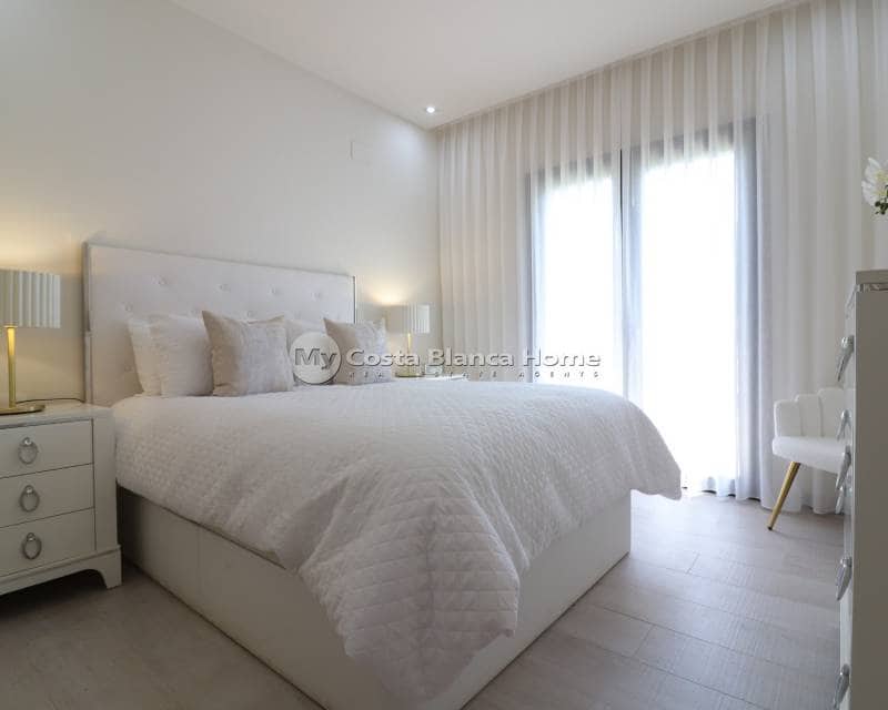 3 sypialnia Willa na sprzedaż w Algorfa z basenem - 595 000 € (Ref: 9170604)