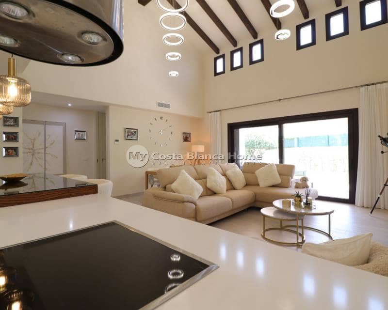 3 sypialnia Willa na sprzedaż w Algorfa z basenem - 595 000 € (Ref: 9170604)