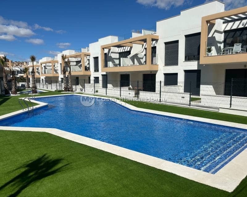 2 bedroom Apartment for sale in Villamartin with pool - € 249,900 (Ref: 9170606)