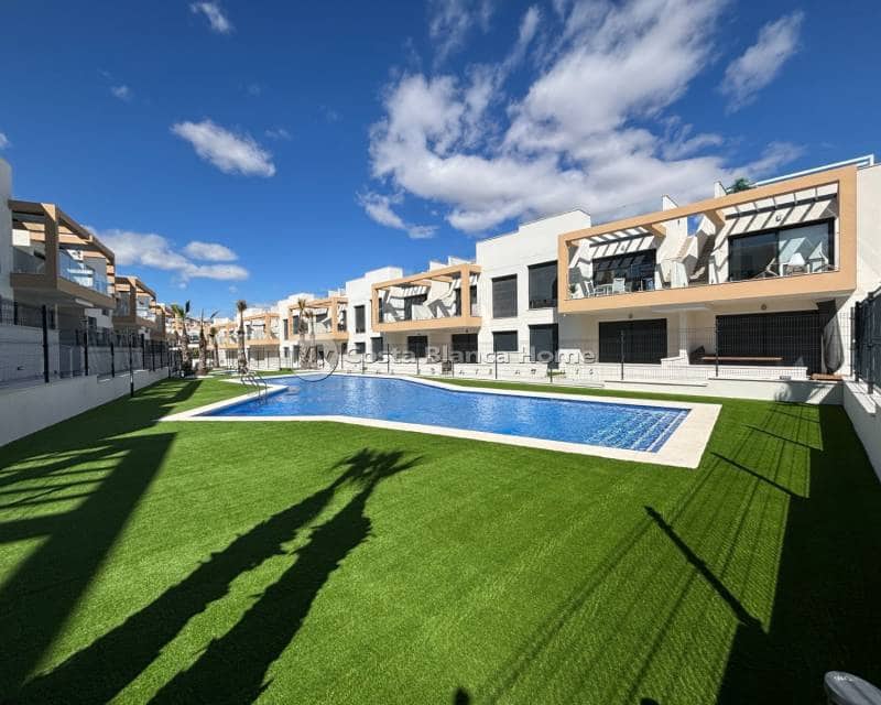 2 bedroom Apartment for sale in Villamartin with pool - € 249,900 (Ref: 9170606)