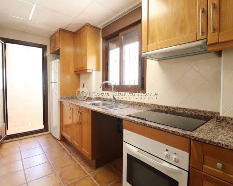 3 makuuhuone Paritalo myytävänä paikassa Algorfa mukana uima-altaan - 220 000 € (Ref: 9170610)