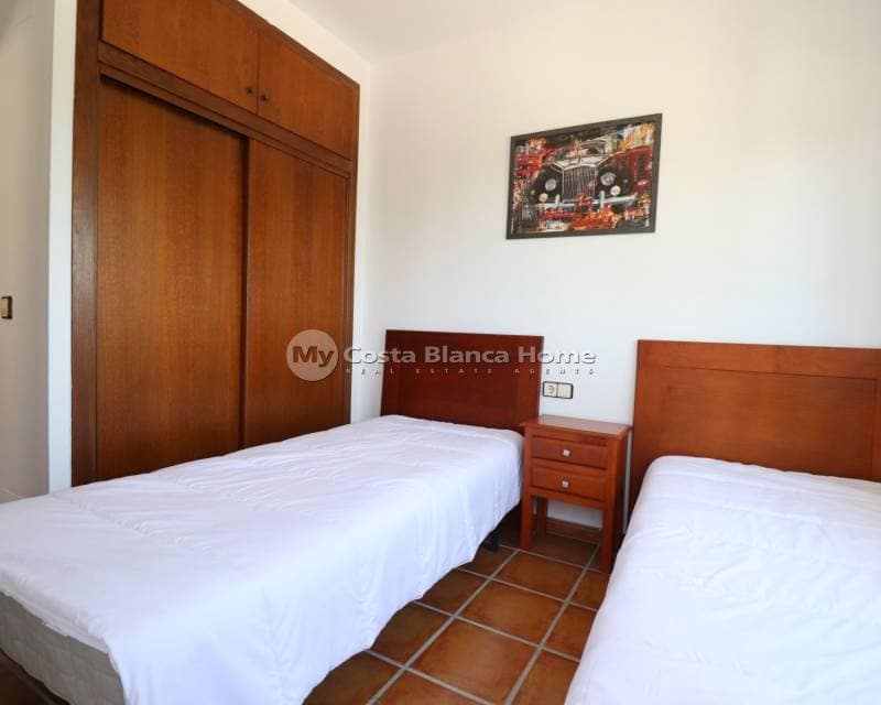 3 makuuhuone Paritalo myytävänä paikassa Algorfa mukana uima-altaan - 220 000 € (Ref: 9170610)