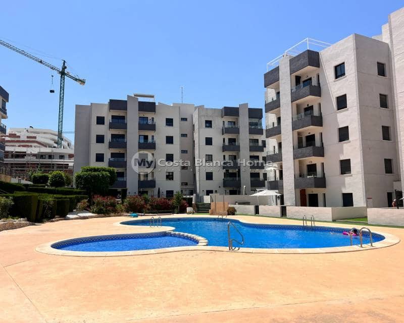 Apartamento de 2 habitaciones en San Miguel de Salinas en venta con piscina - 242.500 € (Ref: 9170611)