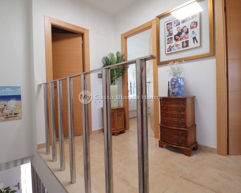 3 sypialnia Dom na sprzedaż w Benijofar z basenem - 239 950 € (Ref: 9170612)