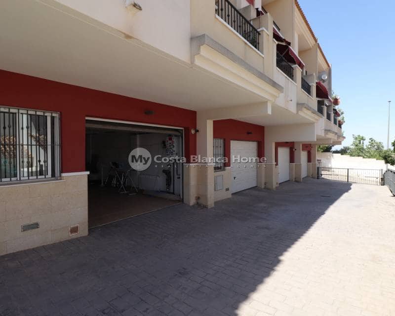 3 sypialnia Dom na sprzedaż w Benijofar z basenem - 239 950 € (Ref: 9170612)