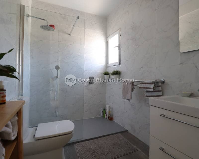 3 sypialnia Dom na sprzedaż w Benijofar z basenem - 239 950 € (Ref: 9170612)