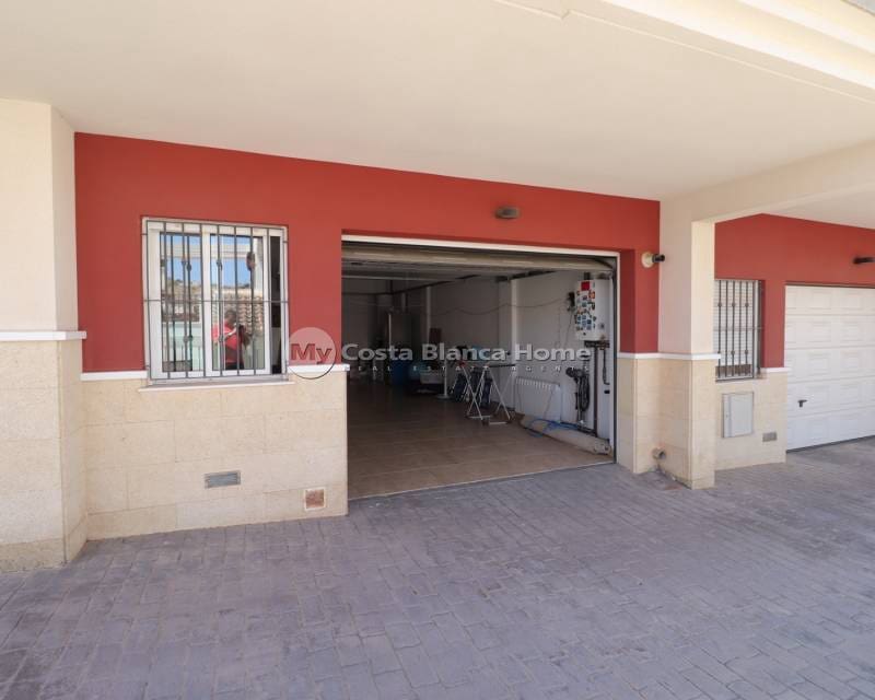 3 sypialnia Dom na sprzedaż w Benijofar z basenem - 239 950 € (Ref: 9170612)