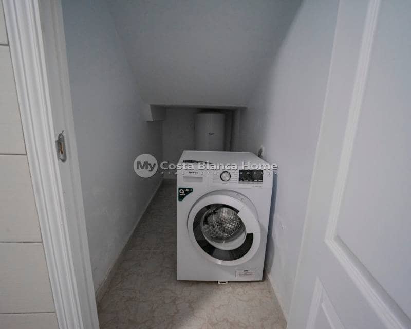 5 bedroom Villa for sale in Dona Pepa - € 680,000 (Ref: 9170613)