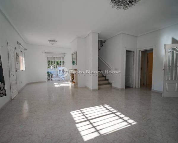 5 bedroom Villa for sale in Doña Pepa, Rojales - € 680,000 (Ref: 9170613)