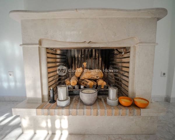 5 bedroom Villa for sale in Doña Pepa, Rojales - € 680,000 (Ref: 9170613)