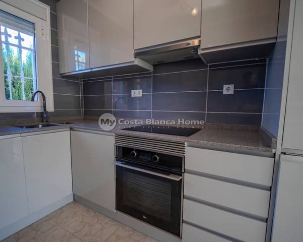 5 bedroom Villa for sale in Doña Pepa, Rojales - € 680,000 (Ref: 9170613)