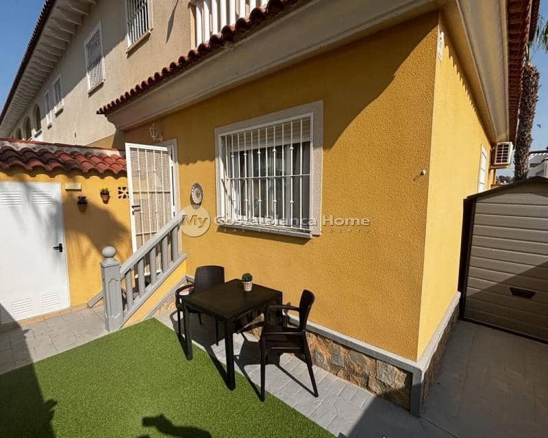 2 bedroom Townhouse for sale in Ciudad Quesada with pool - € 225,000 (Ref: 9170615)