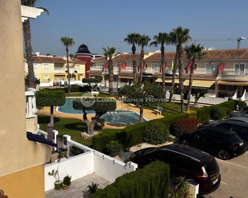 2 bedroom Townhouse for sale in Ciudad Quesada with pool - € 225,000 (Ref: 9170615)