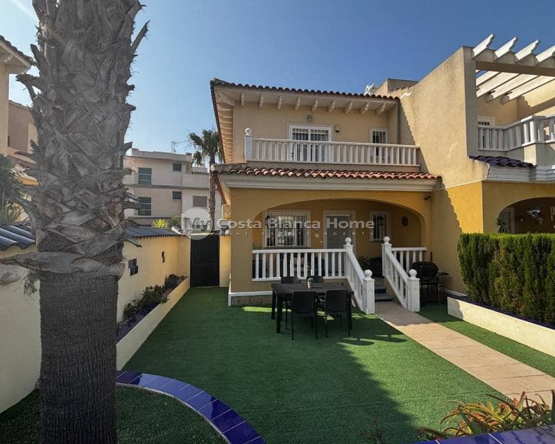 2 bedroom Townhouse for sale in Ciudad Quesada with pool - € 225,000 (Ref: 9170615)