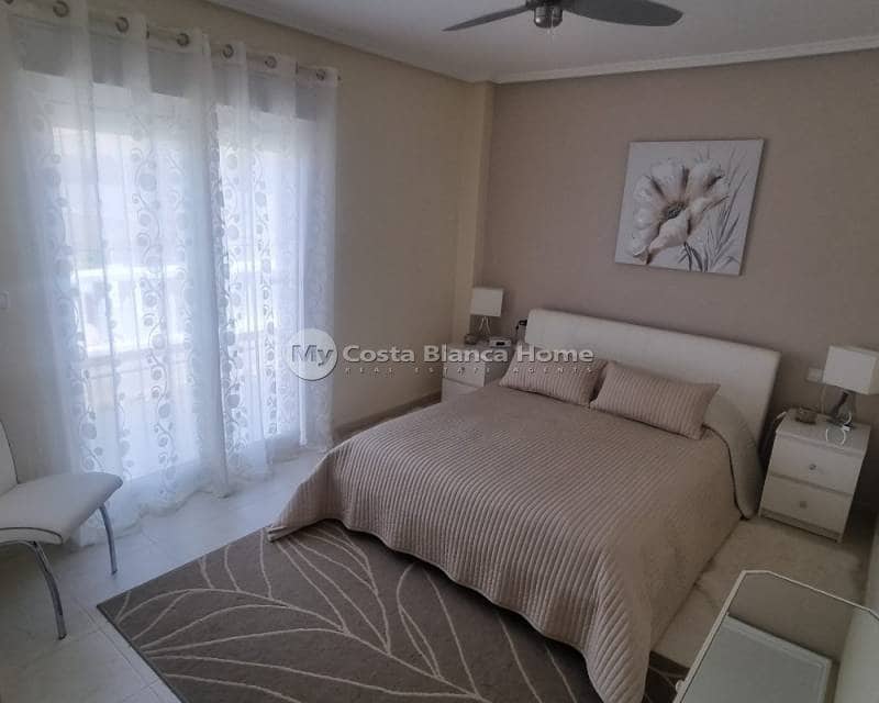 2 bedroom Townhouse for sale in Ciudad Quesada with pool - € 225,000 (Ref: 9170615)