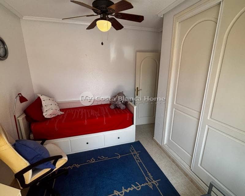 3 makuuhuone Omakotitalo myytävänä paikassa Dona Pepa mukana uima-altaan - 249 995 € (Ref: 9170618)