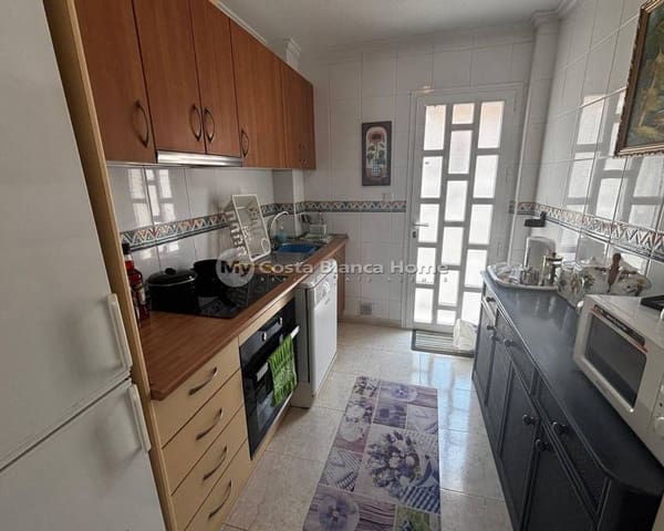 3 makuuhuone Omakotitalo myytävänä paikassa Doña Pepa, Rojales mukana uima-altaan - 249 995 € (Ref: 9170618)