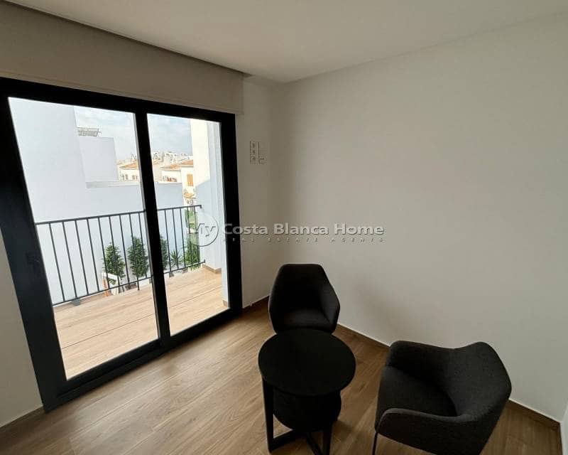 3 bedroom Villa for sale in Ciudad Quesada with pool - € 529,000 (Ref: 9170621)