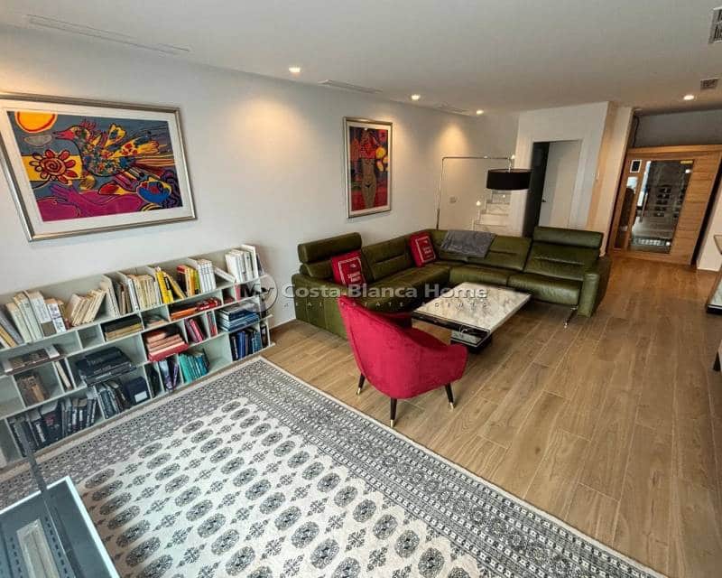 3 bedroom Villa for sale in Ciudad Quesada with pool - € 529,000 (Ref: 9170621)