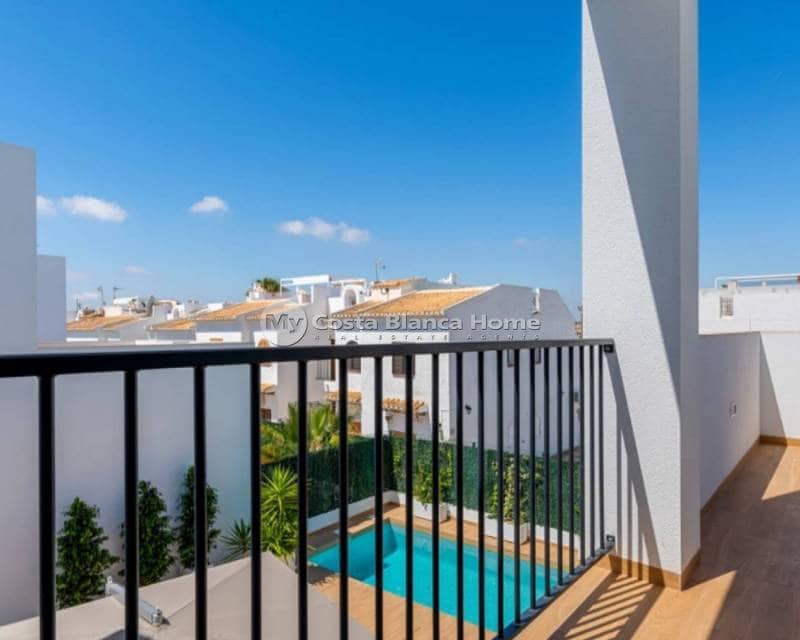 3 bedroom Villa for sale in Ciudad Quesada with pool - € 529,000 (Ref: 9170621)